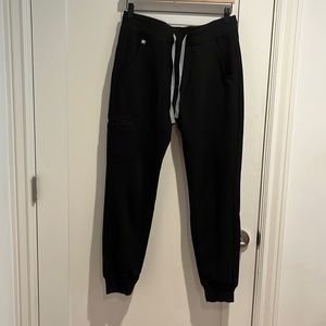 Figs Zamora Bottoms in Black